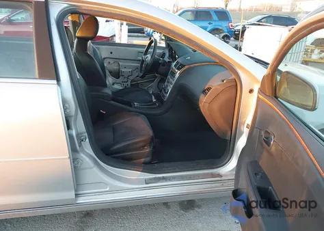 2011 Chevrolet Malibu 2Lt z USA, uszkodzony, nr VIN 1G1ZD5E14BF257777